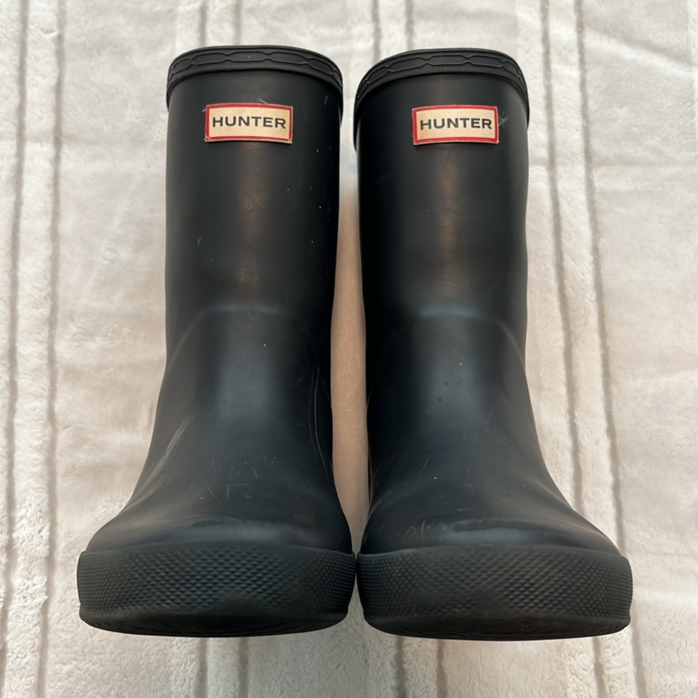 Hunter Kids Black Rain Boots - Picture 4 of 10